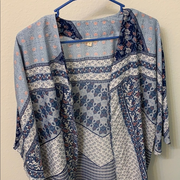 Kimono style cardigan - Picture 1 of 3
